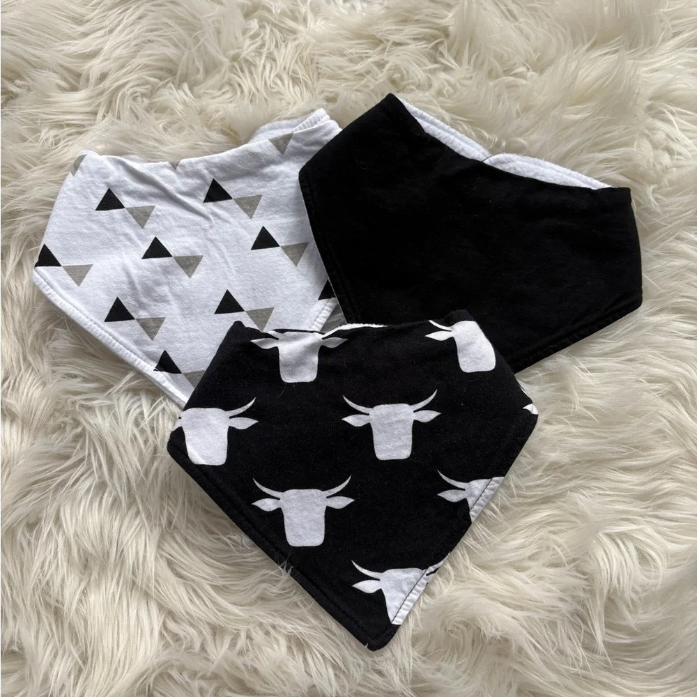 Set of 3 baby bibs